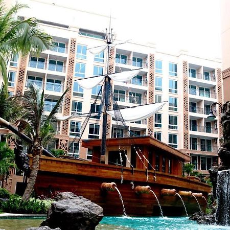 Atlantis Waterpark Jomtien Beach Exterior photo
